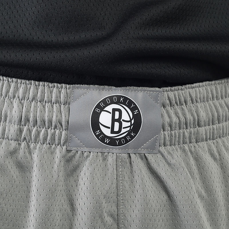 мужские серые шорты  Jordan Brooklyn Nets Statement Swingman Short CV8613-002 - цена, описание, фото 5